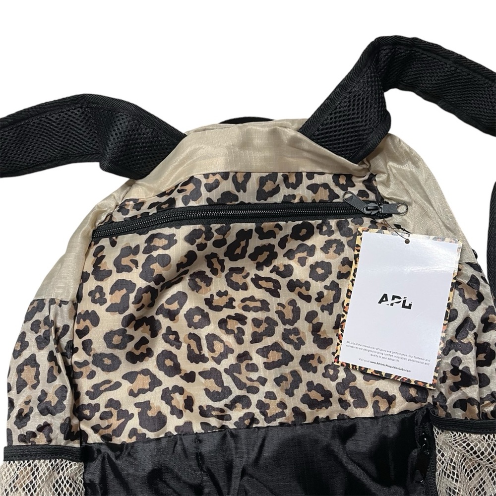 APL Athletic All Purpose Cheetah Print Packable Backpack Lightweight - Picture 6 of 7